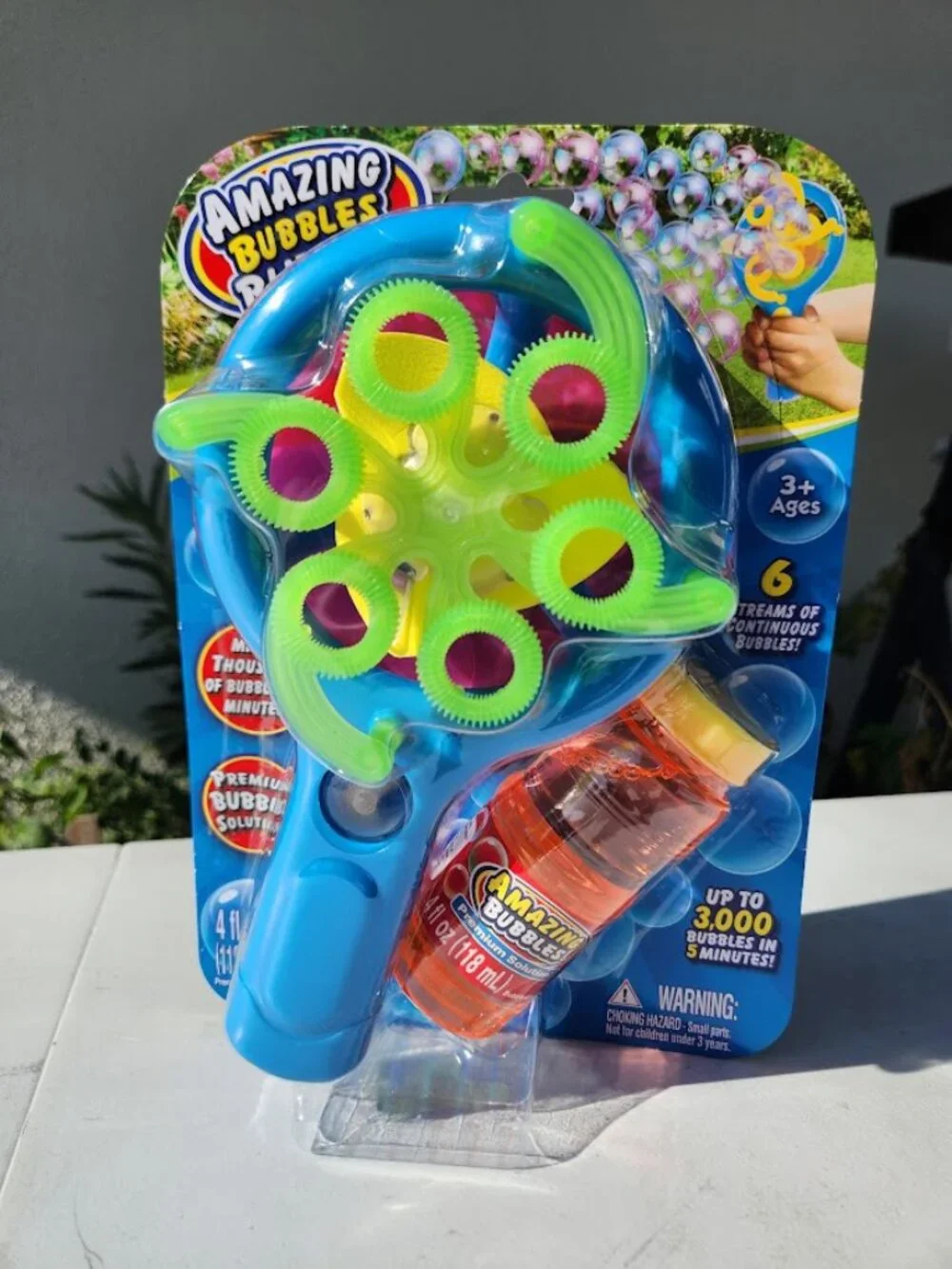 NEW Amazing Bubble Blizzard Toy Outdoor Backyard Picnic Stocking Stuffer